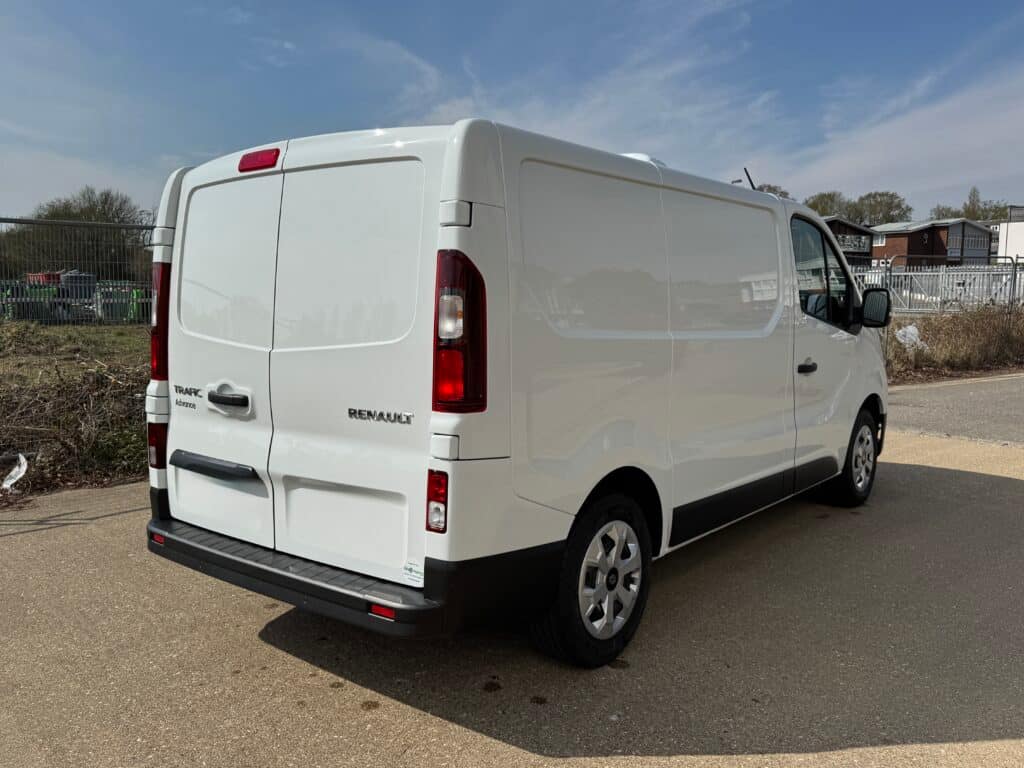 Renault Trafic SL30 freezer van, photo 7 of 13