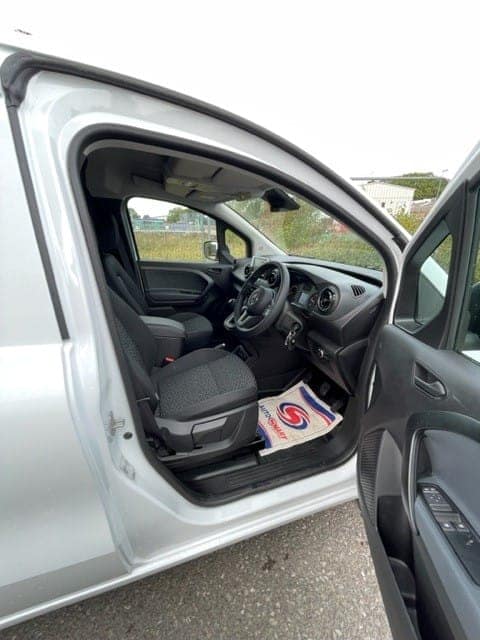 Mercedes Citan L2 chiller van, photo 6 of 7