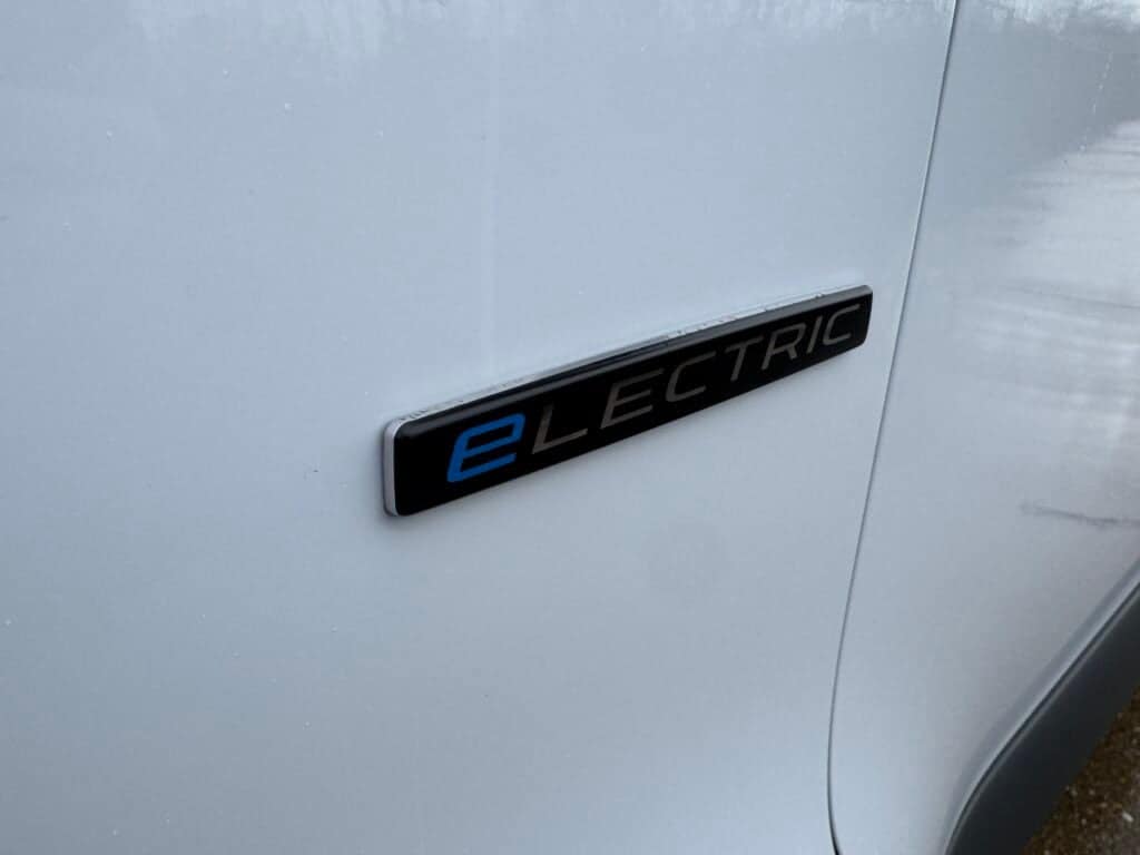 Mercedes eSprinter MWB chiller van, photo 11 of 17