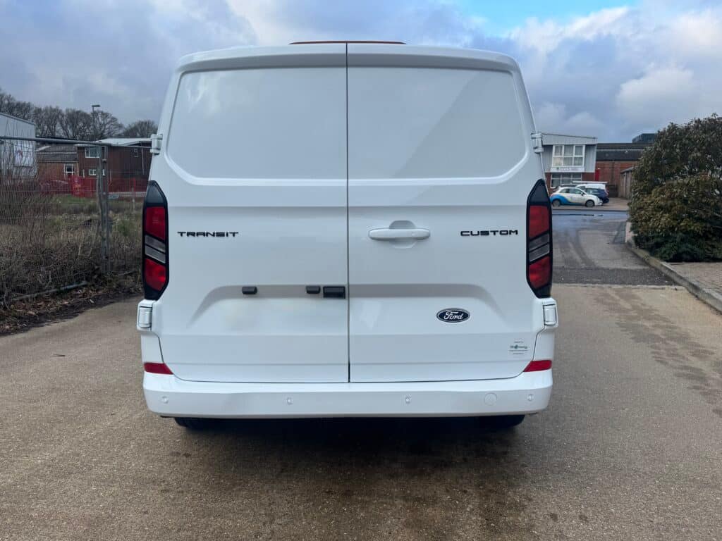 2026 Transit Custom L1H1 Limited chiller van, photo 6 of 16