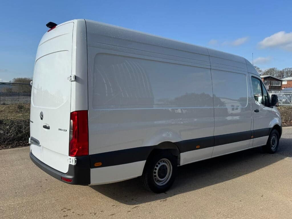 Mercedes Sprinter L3H2 PRO freezer van, photo 6 of 7
