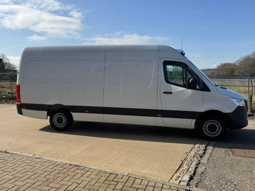 Mercedes Sprinter L3H2 PRO freezer van, photo 7 of 7