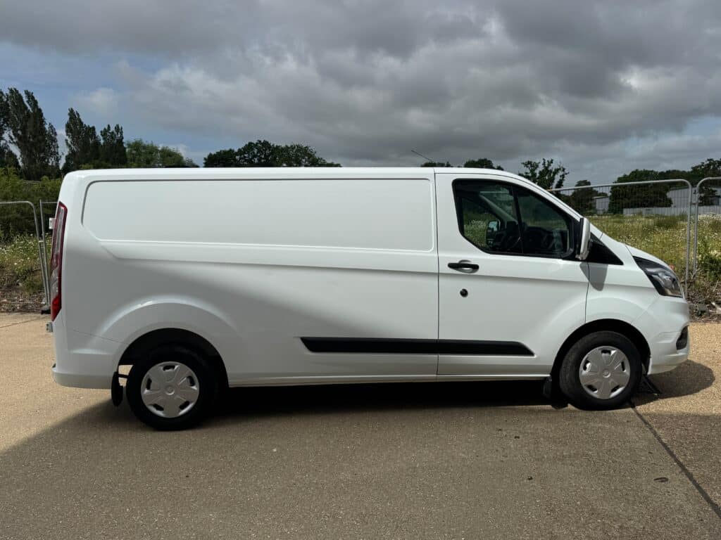 2022 Transit Custom Trend L2H1 chiller van, photo 8 of 14