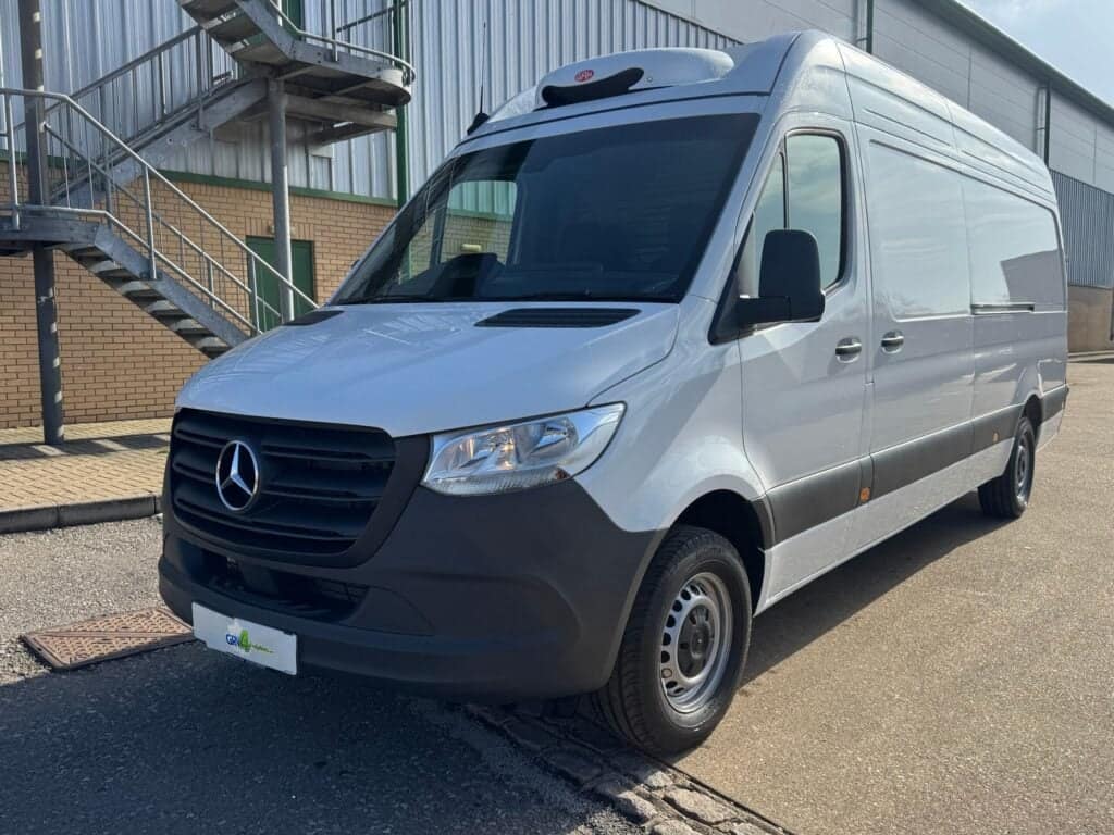 Mercedes Sprinter L3H2 PRO freezer van, photo 3 of 7