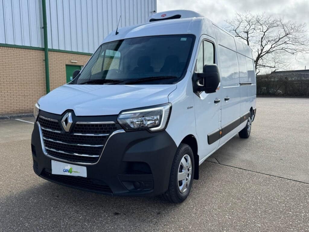2022 Master 35 Business+ LWB chiller van, photo 3 of 14