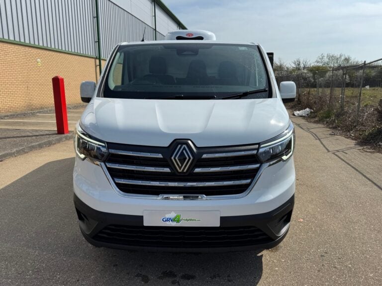 2026 Renault Trafic SL30 Advance refrigerated van – photo 2 of 13