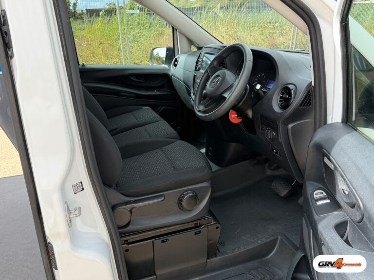 2022 Mercedes e-Vito panel van – photo