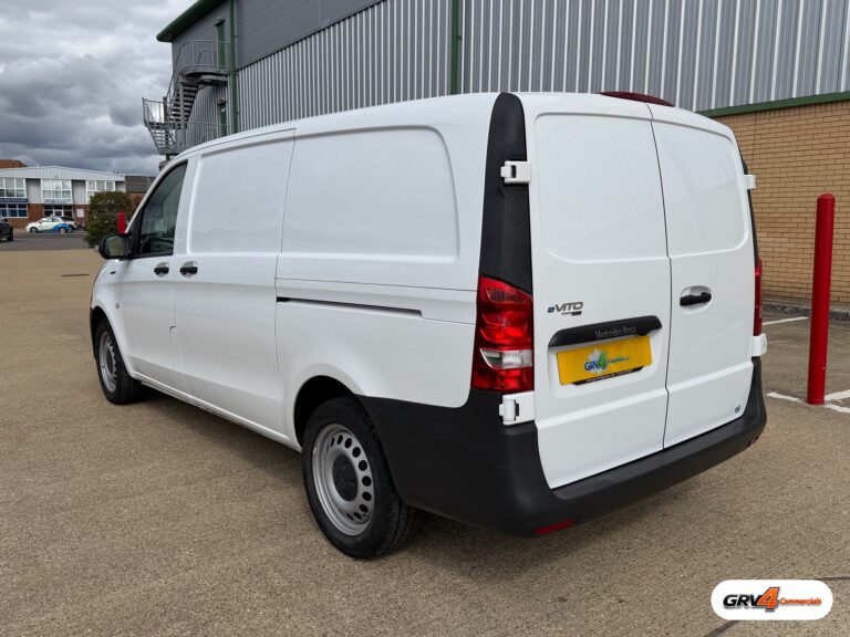 2022 Mercedes e-Vito panel van – rear left corner