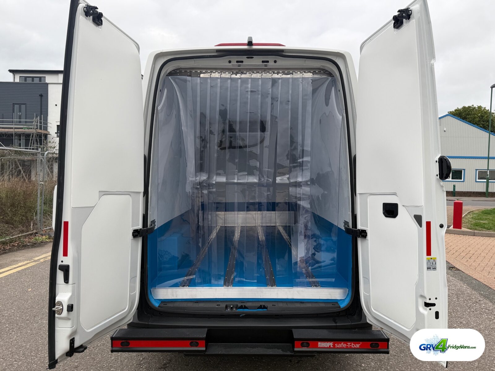 2026 Crafter L3H2 High Roof freezer van, photo 11 of 14